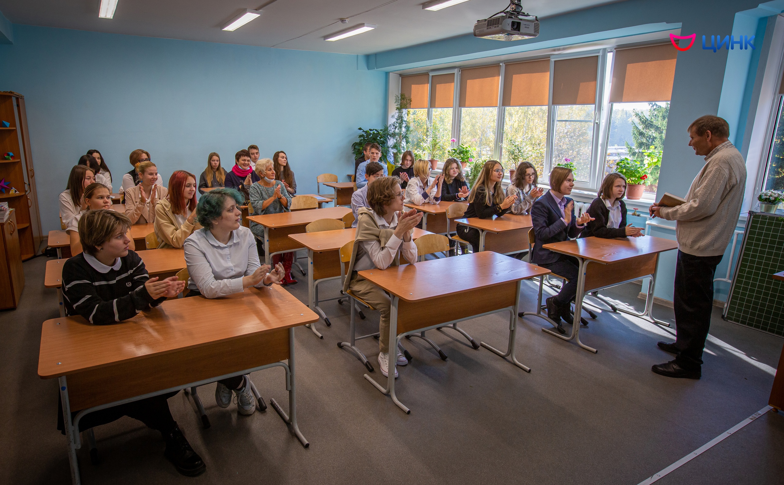 Библиотека Кольцово организовала встречу школьников наукограда с учёным-историком